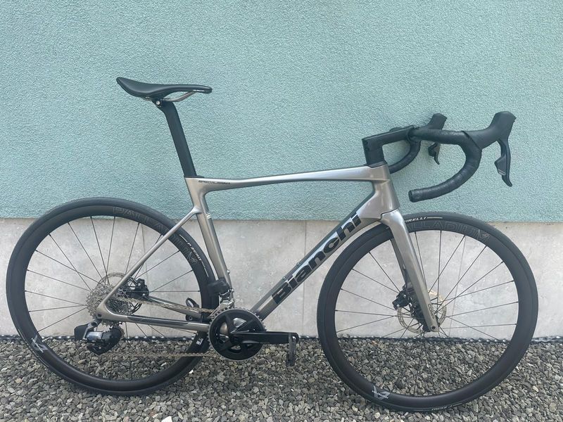 Bianchi Specialissima COMP Rival eTap AXS 2024 2024 Road & Gravel d'occasion