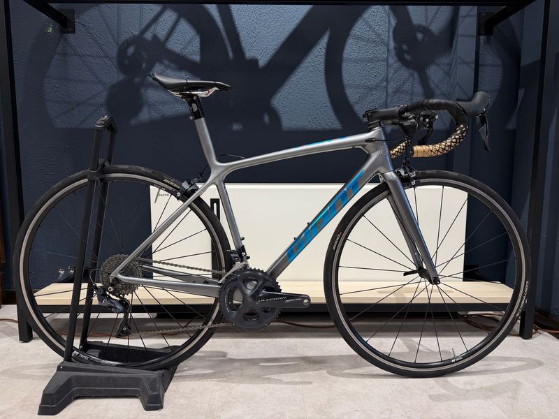 Giant TCR Advanced SL 2 2020 2020 Road & Gravel d'occasion