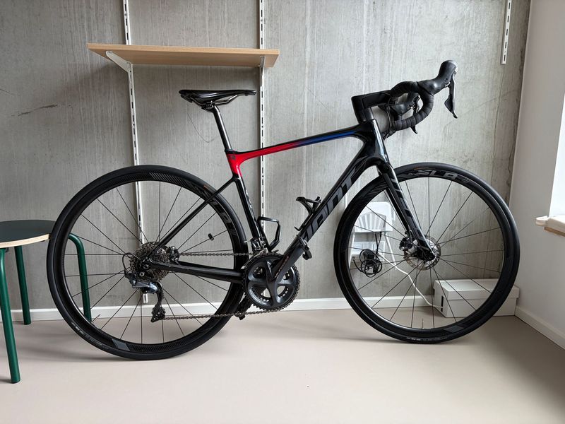 Used Giant Defy Advanced Pro 1 2019 2019 Road & Gravel
