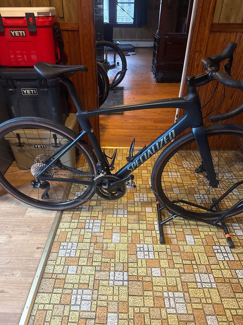 Used Specialized Roubaix SL8 Comp - Shimano 105 2024 2024 Road & Gravel