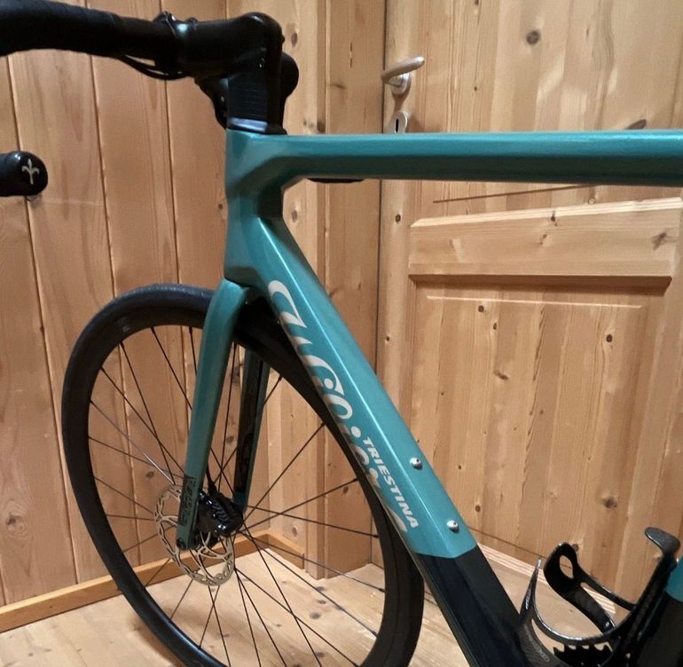 Brugt Wilier Garda Disc 2026 Road & Gravel — billede 5 af 6