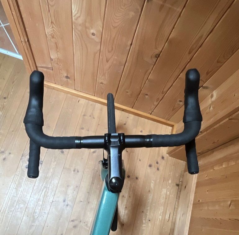 Brugt Wilier Garda Disc 2026 Road & Gravel — billede 3 af 6