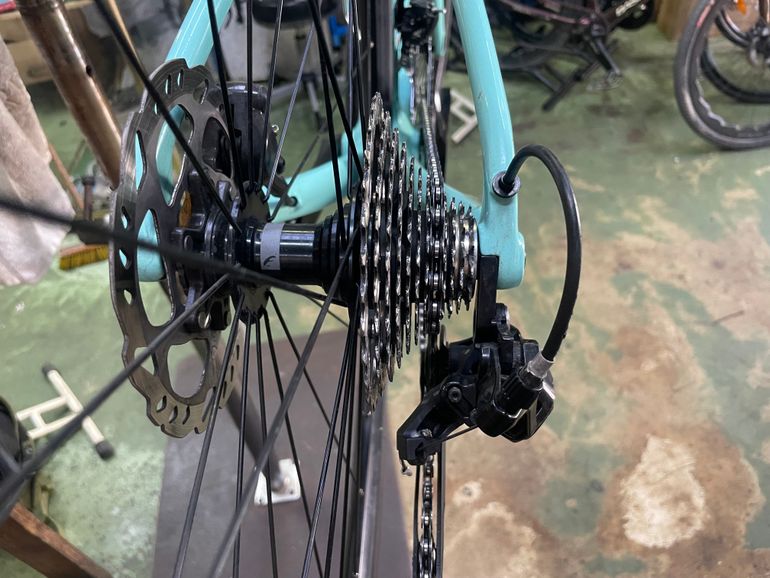 Gebrauchtes Bianchi Sprint 105 2025 Road & Gravel, Grün — Bild 9 von 16