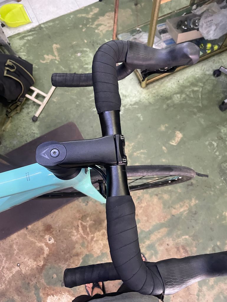 Gebrauchtes Bianchi Sprint 105 2025 Road & Gravel, Grün — Bild 13 von 16