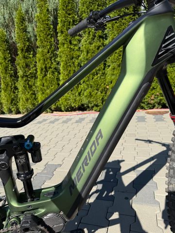 Merida eONE-SIXTY 8000 2021 2021 Mountainbike d'occasion — image 10 sur 13