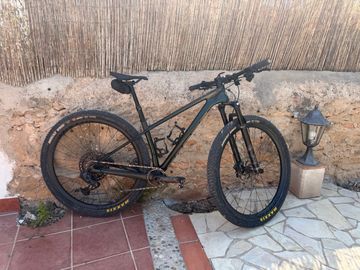 Used Scott Scale 930 2022 2022 Mountainbike, Green — image 1 of 7