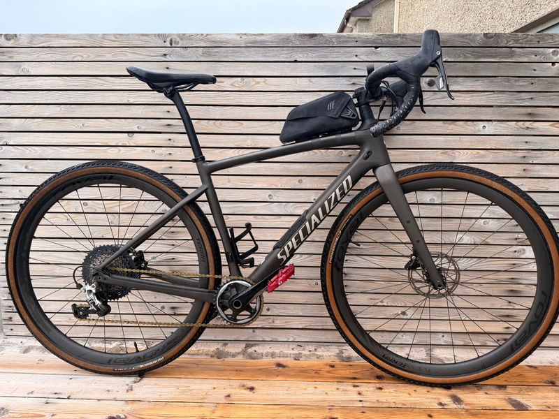 Used Specialized Diverge Comp Carbon 2022 2022 Road & Gravel