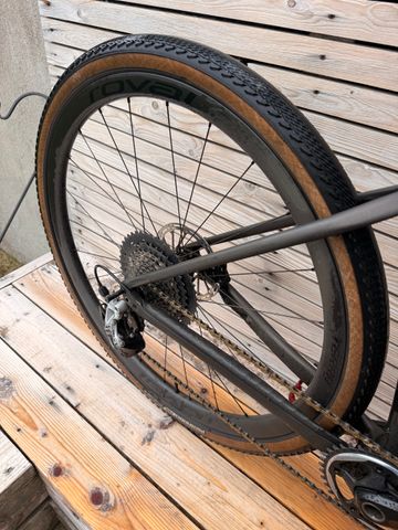 Używany Specialized Diverge Comp Carbon 2022 2022 Road & Gravel — zdjęcie 10 z 16