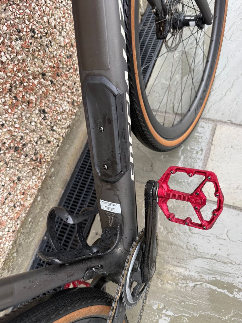 Używany Specialized Diverge Comp Carbon 2022 2022 Road & Gravel — zdjęcie 8 z 16