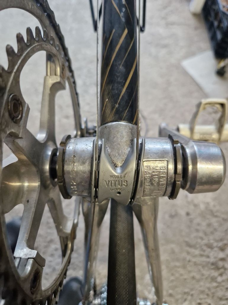 Używany Vitus Réplique équipe Kas Sean Kelly 1985 Road & Gravel — zdjęcie 6 z 7