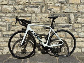 Brugt Trek Émonda SL 5 2024 2024 Road & Gravel — billede 2 af 13