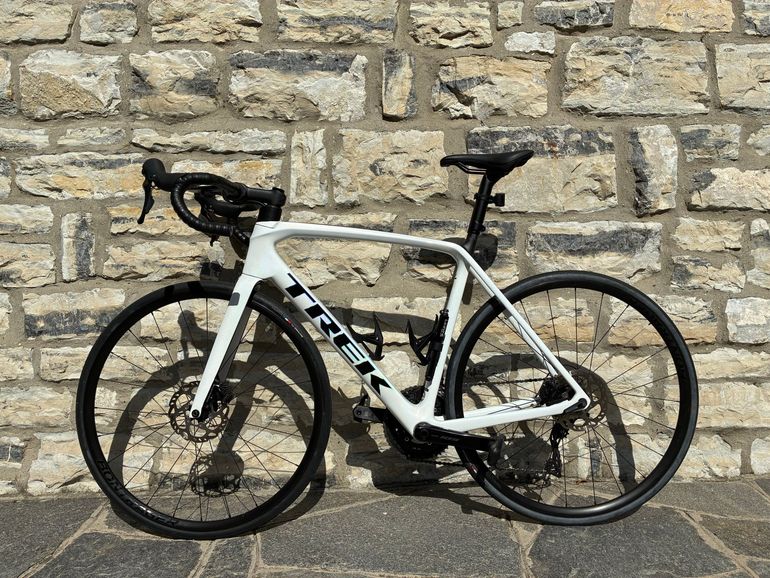 Brugt Trek Émonda SL 5 2024 2024 Road & Gravel — billede 2 af 13