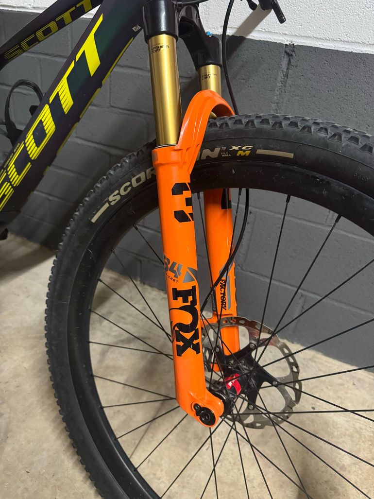 Brugt Scott Spark RC World Cup 2023 2023 Mountainbike — billede 3 af 3