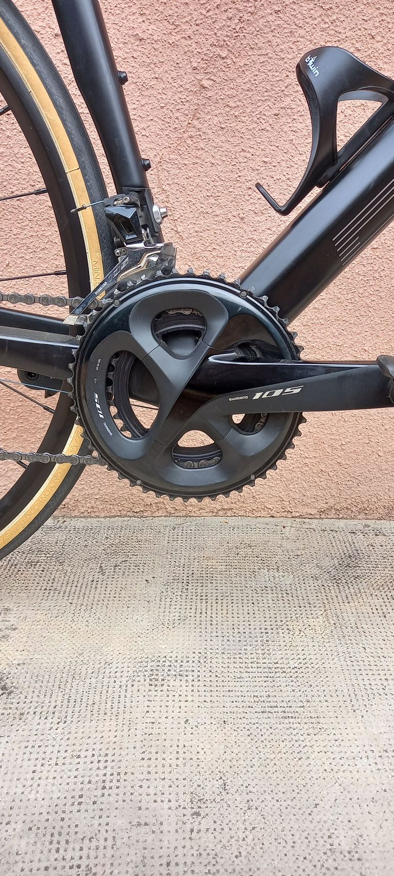 Used BMC Roadmachine FOUR 2021 2021 Road & Gravel, Black — image 2 of 7