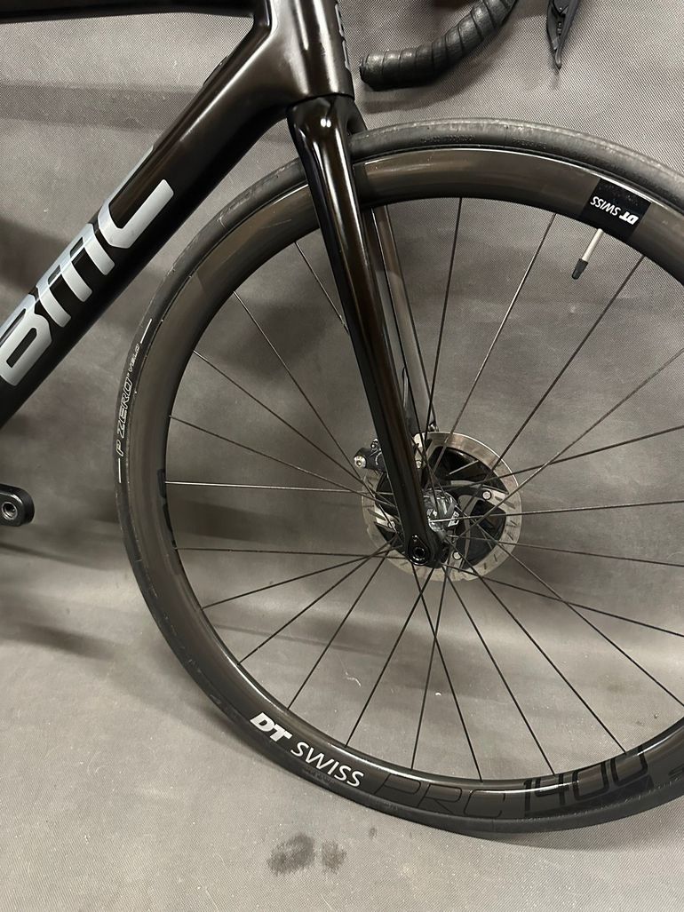 Brugt BMC Teammachine SLR01 DISC ONE 2018 2018 Road & Gravel — billede 4 af 14