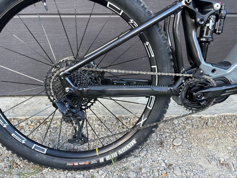 Käytetty Mondraker CRUSHER 2025 2025 Mountainbike — kuva 2 / 3