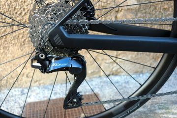 Used BMC Roadmachine TWO 2026 2026 Road & Gravel, Black — image 13 of 22