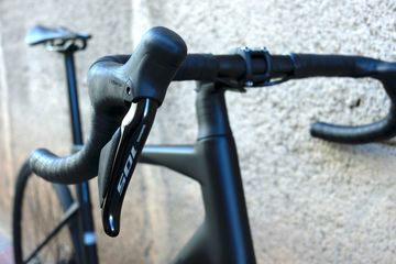 Used BMC Roadmachine TWO 2026 2026 Road & Gravel, Black — image 11 of 22