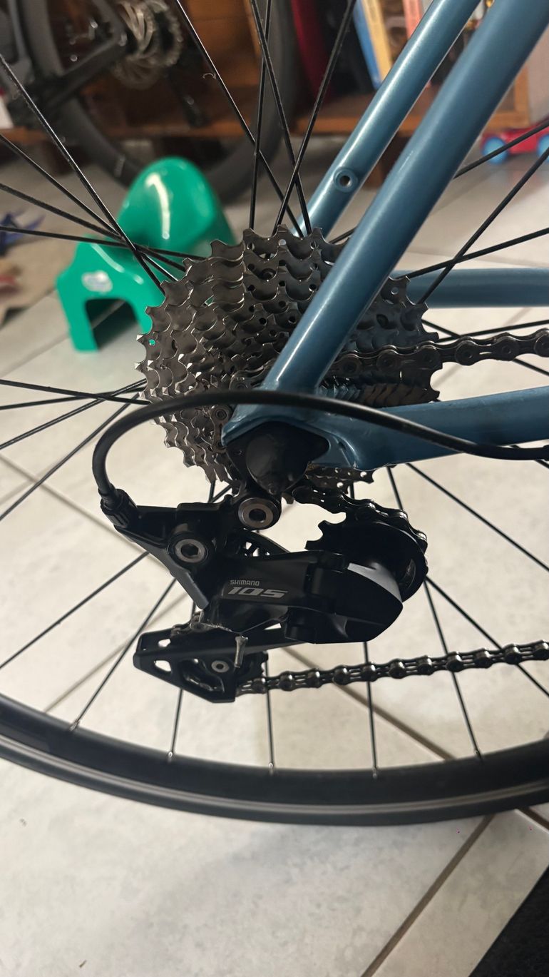 Używany Cannondale CAAD Optimo 1 2023 2023 Road & Gravel — zdjęcie 6 z 8