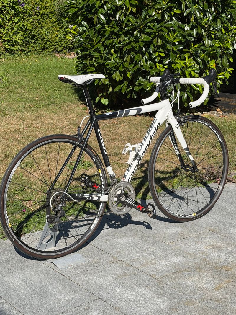 Used Cannondale CAAD10 2013 Shimano Ultegra (mechanisch) 2013 Road & Gravel
