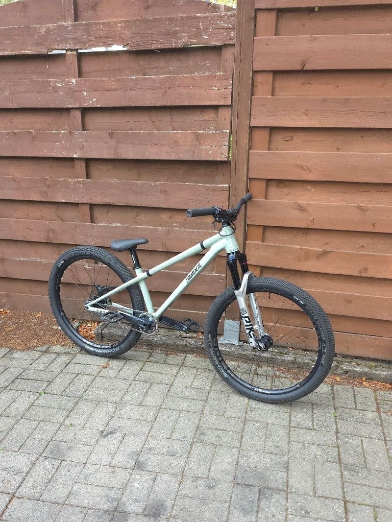 Used Commencal ABSOLUT 2021 2021 MTB