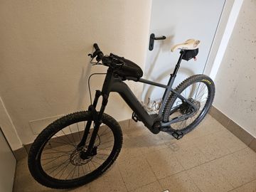 Brugt CUBE Reaction Hybrid 2022 Mountainbike — billede 5 af 6