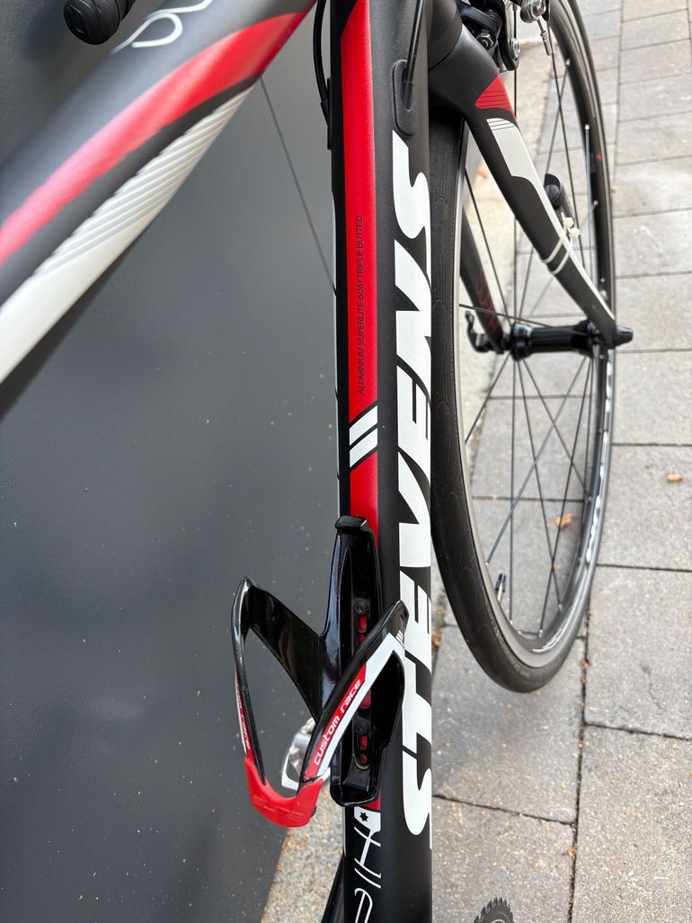 Used Stevens Custom Shimano 105 2015 Road & Gravel, Black — image 3 of 13