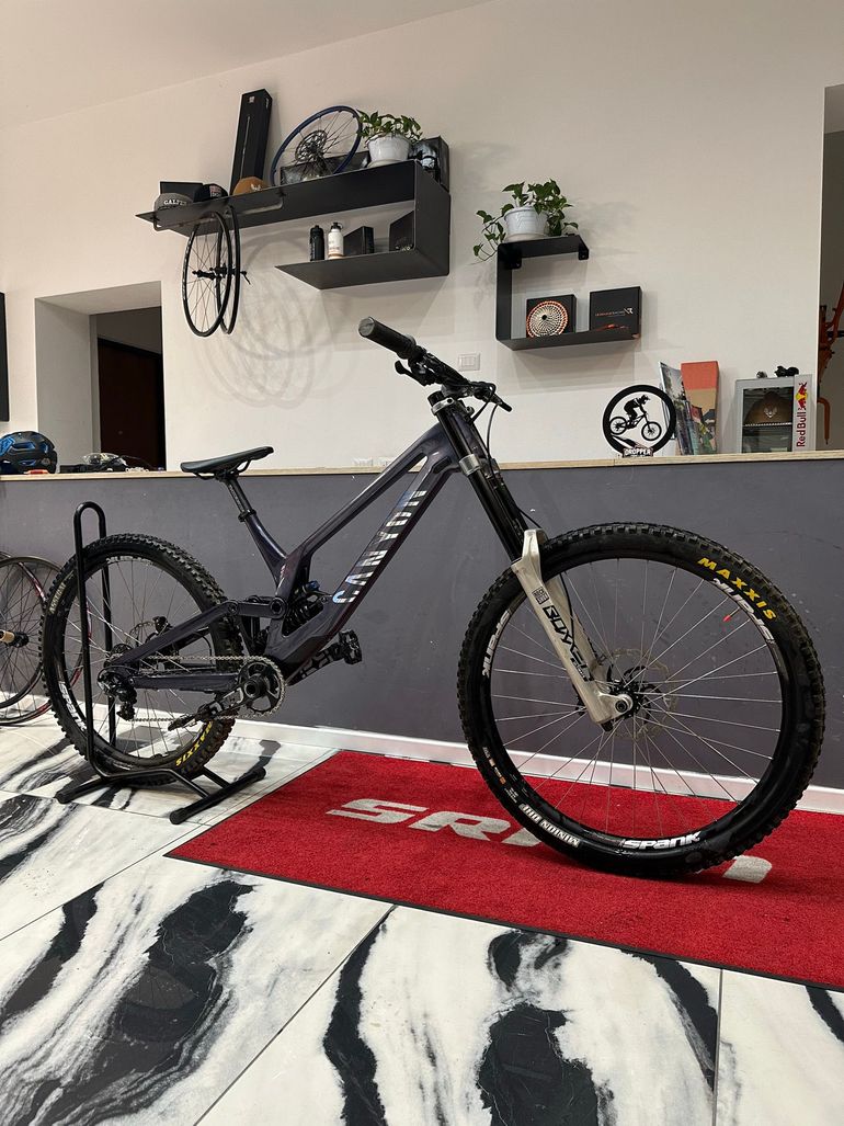 Używany Canyon Sender CFR Mullet 2022 2022 Mountainbike — zdjęcie 14 z 16