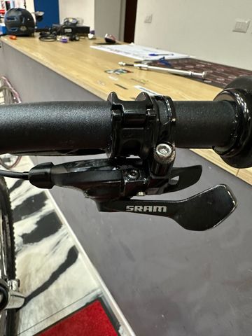 Używany Canyon Sender CFR Mullet 2022 2022 Mountainbike — zdjęcie 13 z 16