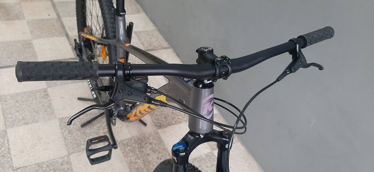 Gebrauchtes Kona Lava Dome 2023 2023 Mountainbike, Hellgrau, 29 — Bild 7 von 7