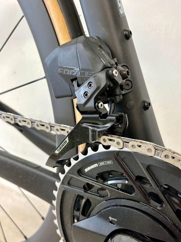 Gebrauchtes Cervélo R5 Force AXS 2026 2026 Road & Gravel, Schwarz — Bild 12 von 28