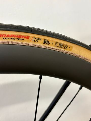Gebrauchtes Cervélo R5 Force AXS 2026 2026 Road & Gravel, Schwarz — Bild 10 von 28