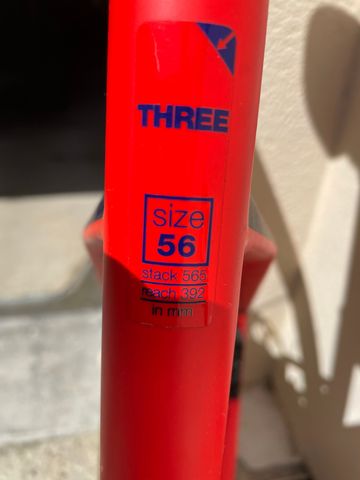 Used BMC Roadmachine AMP THREE 2023 2023 Road & Gravel, Orange — image 3 of 4