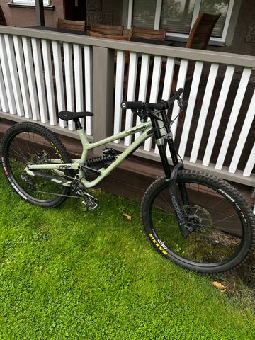 Used Commencal FRS SRAM XX1 Eagle AXS 2024 Mountainbike, Green — image 4 of 7