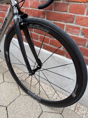 Van Nicholas NEW! Van Nicholas Boreas Titanium/Shimano 105 2x11/Vision Team 35/SLR/Size XS 2023 Road & Gravel usato, Grigio chiaro — immagine 4 di 17
