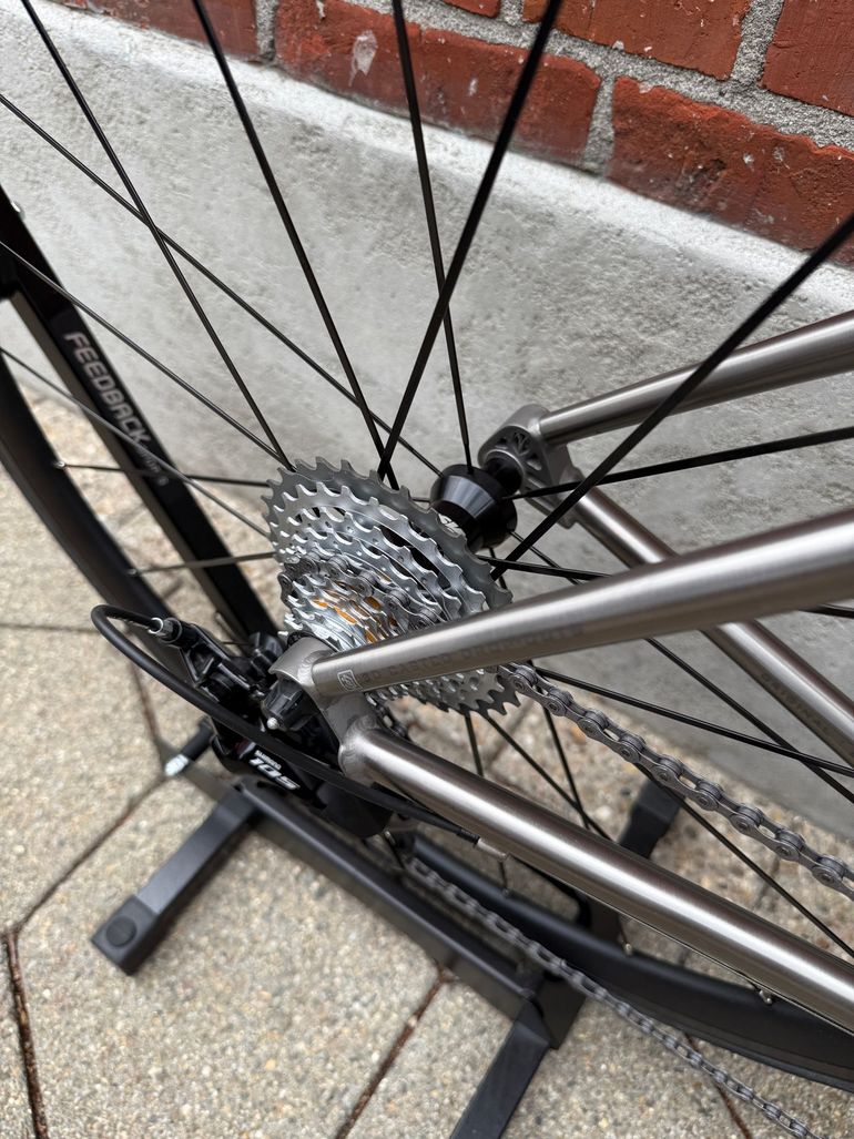 Van Nicholas NEW! Van Nicholas Boreas Titanium/Shimano 105 2x11/Vision Team 35/SLR/Size XS 2023 Road & Gravel usato, Grigio chiaro — immagine 10 di 17