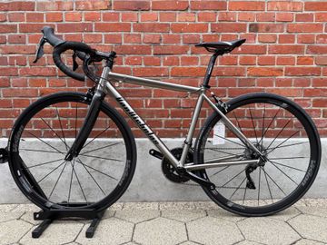 Van Nicholas NEW! Van Nicholas Boreas Titanium/Shimano 105 2x11/Vision Team 35/SLR/Size XS 2023 Road & Gravel usato, Grigio chiaro — immagine 11 di 17