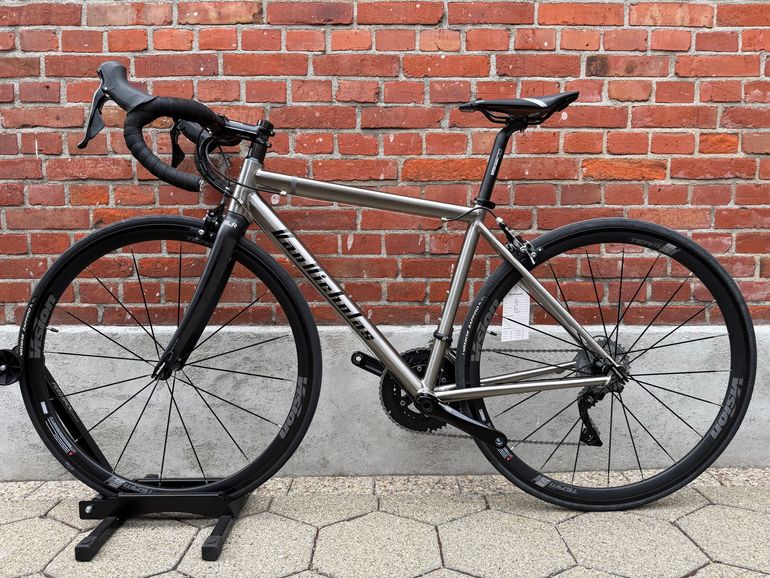 Van Nicholas NEW! Van Nicholas Boreas Titanium/Shimano 105 2x11/Vision Team 35/SLR/Size XS 2023 Road & Gravel usato, Grigio chiaro — immagine 11 di 17