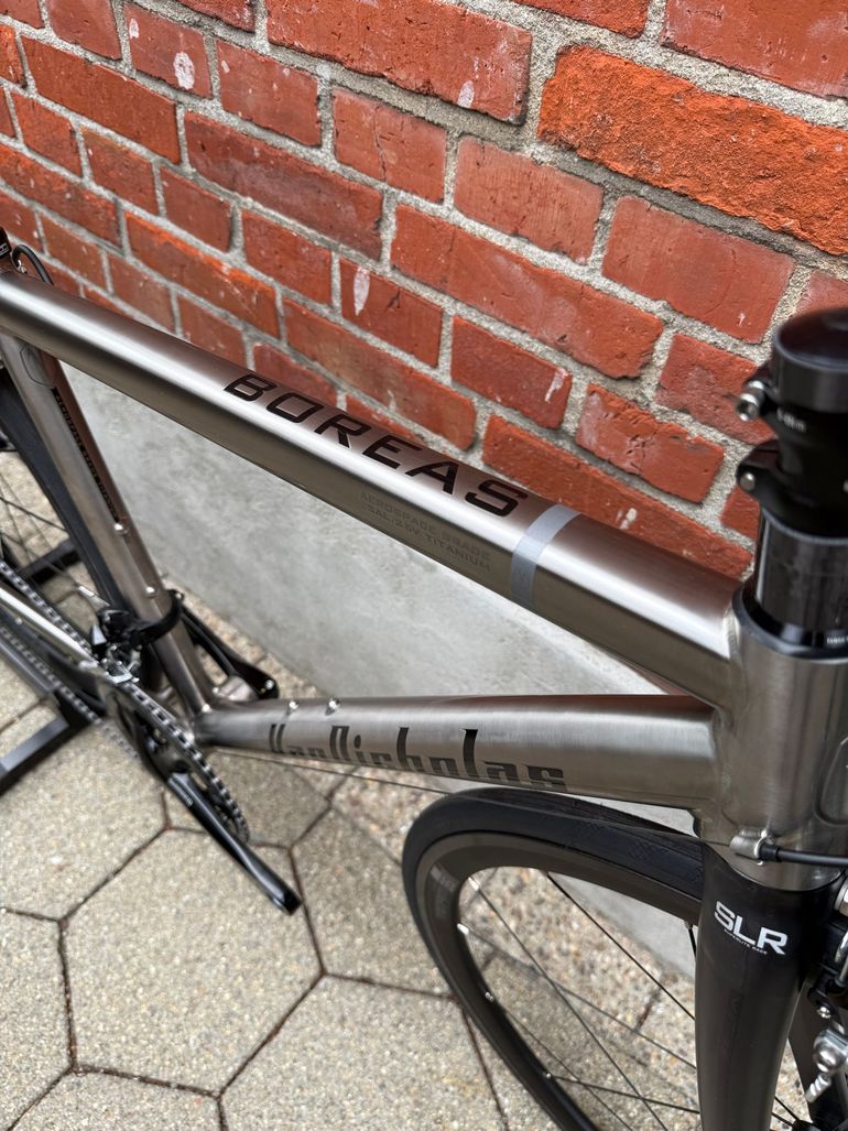 Van Nicholas NEW! Van Nicholas Boreas Titanium/Shimano 105 2x11/Vision Team 35/SLR/Size XS 2023 Road & Gravel usato, Grigio chiaro — immagine 8 di 17