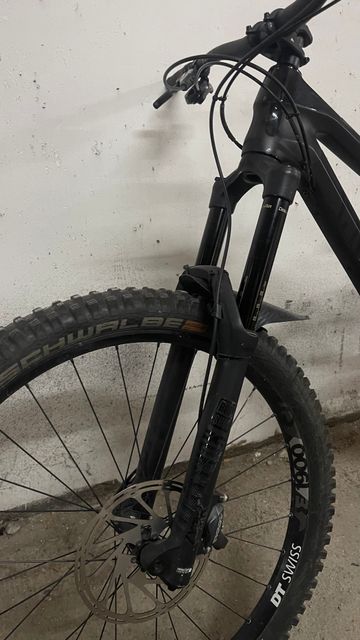 Použité Canyon Torque CF 7.0 2020 2020 Mountainbike — obrázek 10 z 11