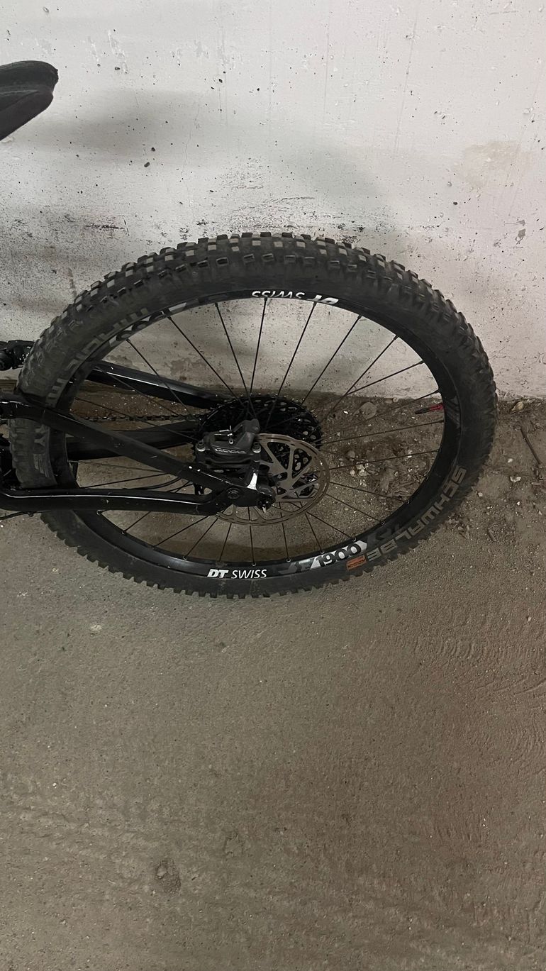 Použité Canyon Torque CF 7.0 2020 2020 Mountainbike — obrázek 9 z 11