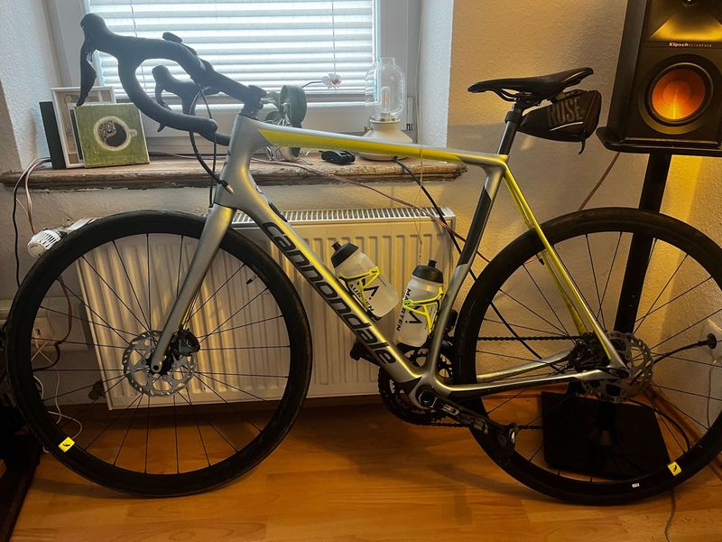 Cannondale Synapse Carbon Disc Ultegra Di2 2019 2019 Road & Gravel d'occasion