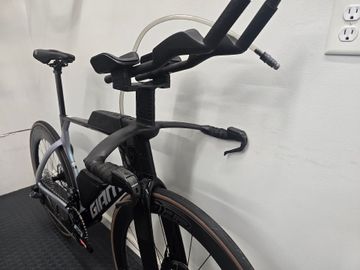 Used Giant Trinity Advanced SL 1 2025 2025 Road & Gravel, Black — image 11 of 19