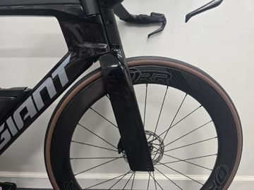 Used Giant Trinity Advanced SL 1 2025 2025 Road & Gravel, Black — image 9 of 19