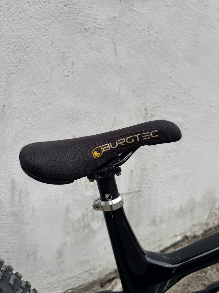 Použité Canyon Torque Mullet CF 7 2023 2023 Mountainbike — obrázek 14 z 16