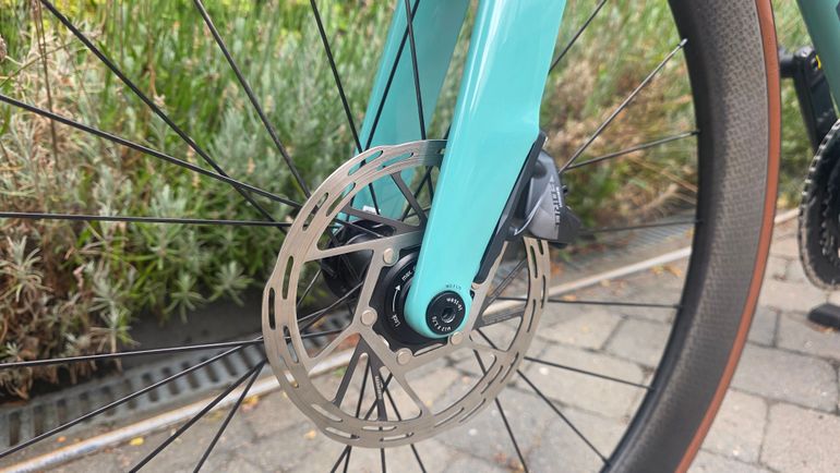 Brugt Canyon Aeroad CF SLX 8 eTap 2023 2023 Road & Gravel — billede 14 af 17