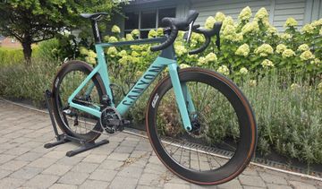 Brugt Canyon Aeroad CF SLX 8 eTap 2023 2023 Road & Gravel — billede 2 af 17