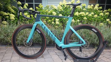 Brugt Canyon Aeroad CF SLX 8 eTap 2023 2023 Road & Gravel — billede 16 af 17