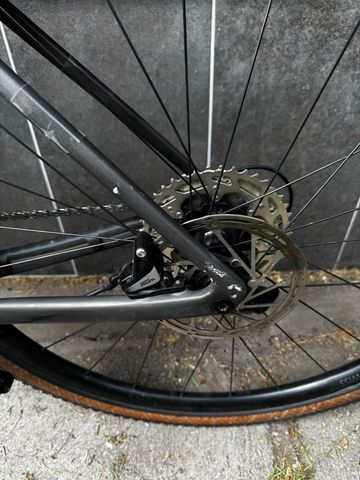 Gebrauchtes Specialized Diverge Comp Carbon 2022 2022 Road & Gravel, Hellgrau — Bild 9 von 17