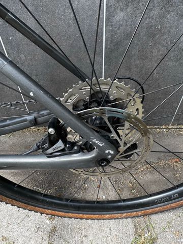 Gebrauchtes Specialized Diverge Comp Carbon 2022 2022 Road & Gravel, Hellgrau — Bild 17 von 17